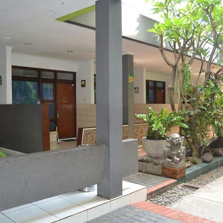 Hotel Aneka Baru Sleman  Extérieur photo