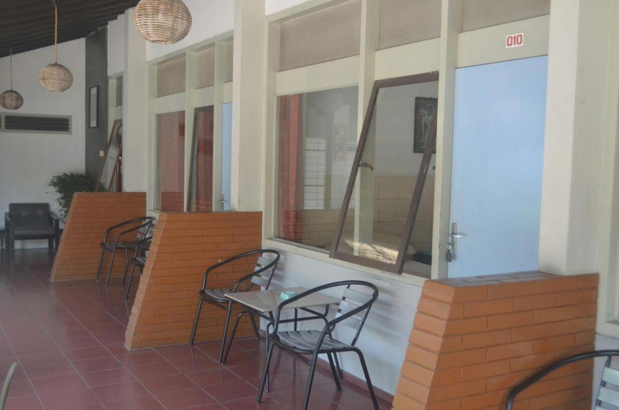 Hotel Aneka Baru Sleman  Extérieur photo