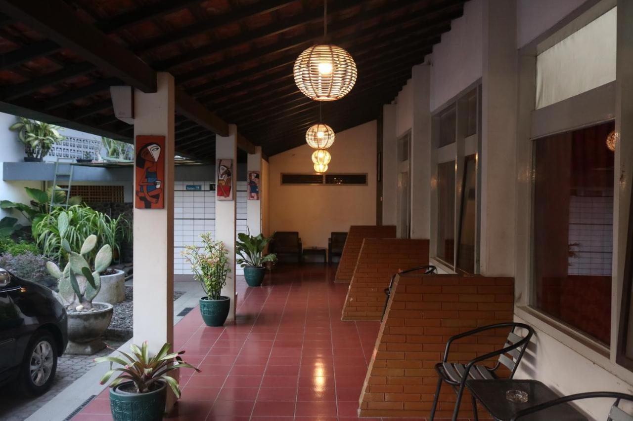 Hotel Aneka Baru Sleman  Extérieur photo